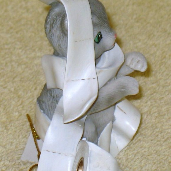 Hamiltion collection cat " a litter bit of cat- titue " cat figure - Picture 2 of 4